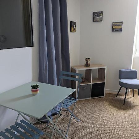 Appartamento L'Hirondelle Le Lion-d'Angers Esterno foto
